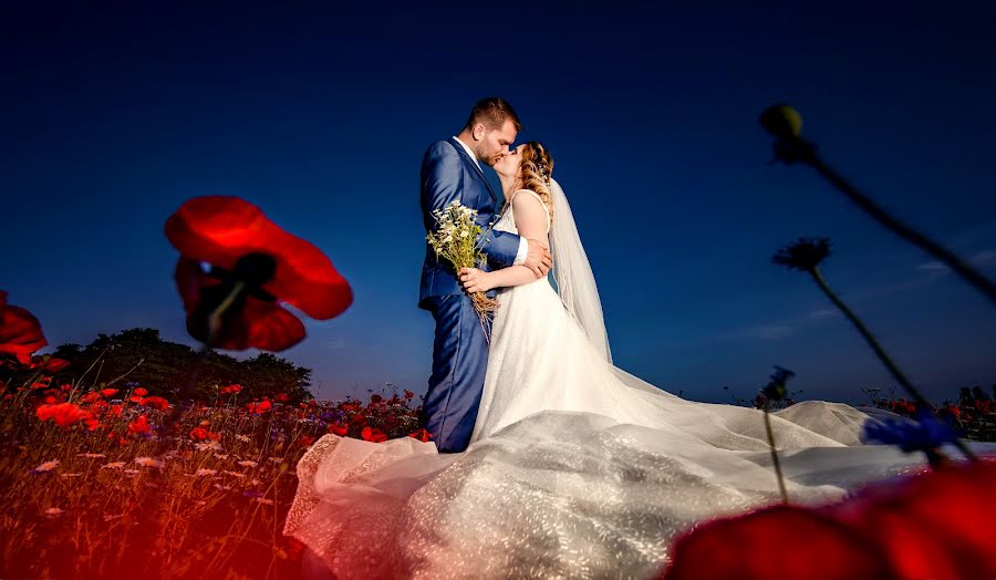 Fotógrafo de bodas Rita Szerdahelyi (szerdahelyirita). Foto del 27 de mayo 2022