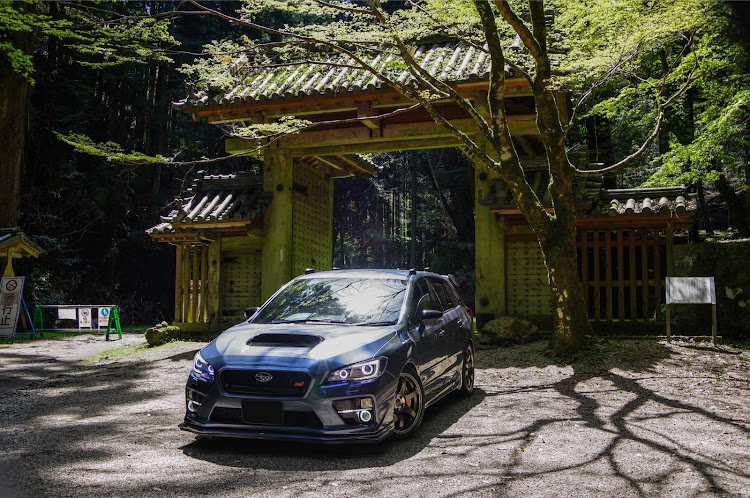 レヴォーグの愛車で桜・高見の郷・談山神社・談山神社 東大門・花見ドライブに関するカスタム事例の投稿画像1枚目