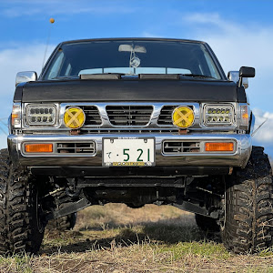 ダットサントラック 4WD