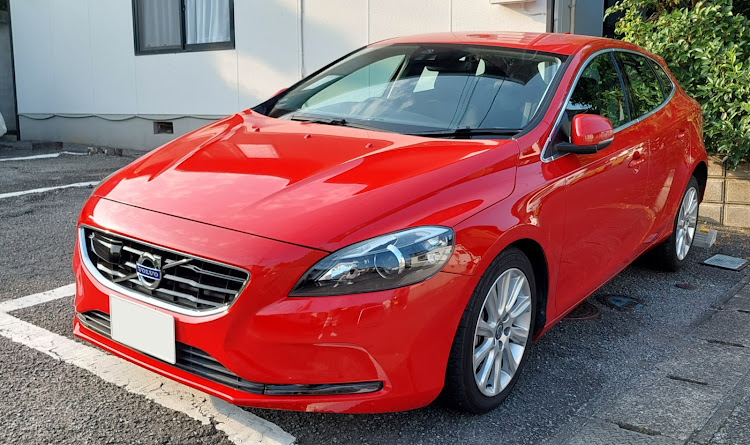 V40の７月もよろしくお願いいたします・VOLVO大分・オイル&エレメント交換・ドライブに関するカスタム事例の投稿画像1枚目