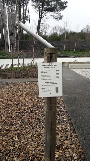 Parc De La Savèze, Panneau de l'air de jeux