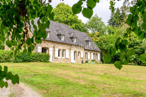 House with garden and terrace 4
