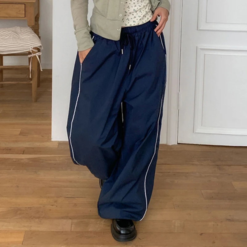 Title 18, Pantalones rectos con cintura elástica versátil...