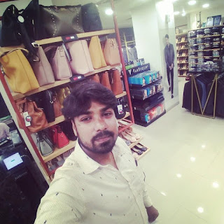 Lalit Solankee at Van Heusen, Kamla Nagar,  photos