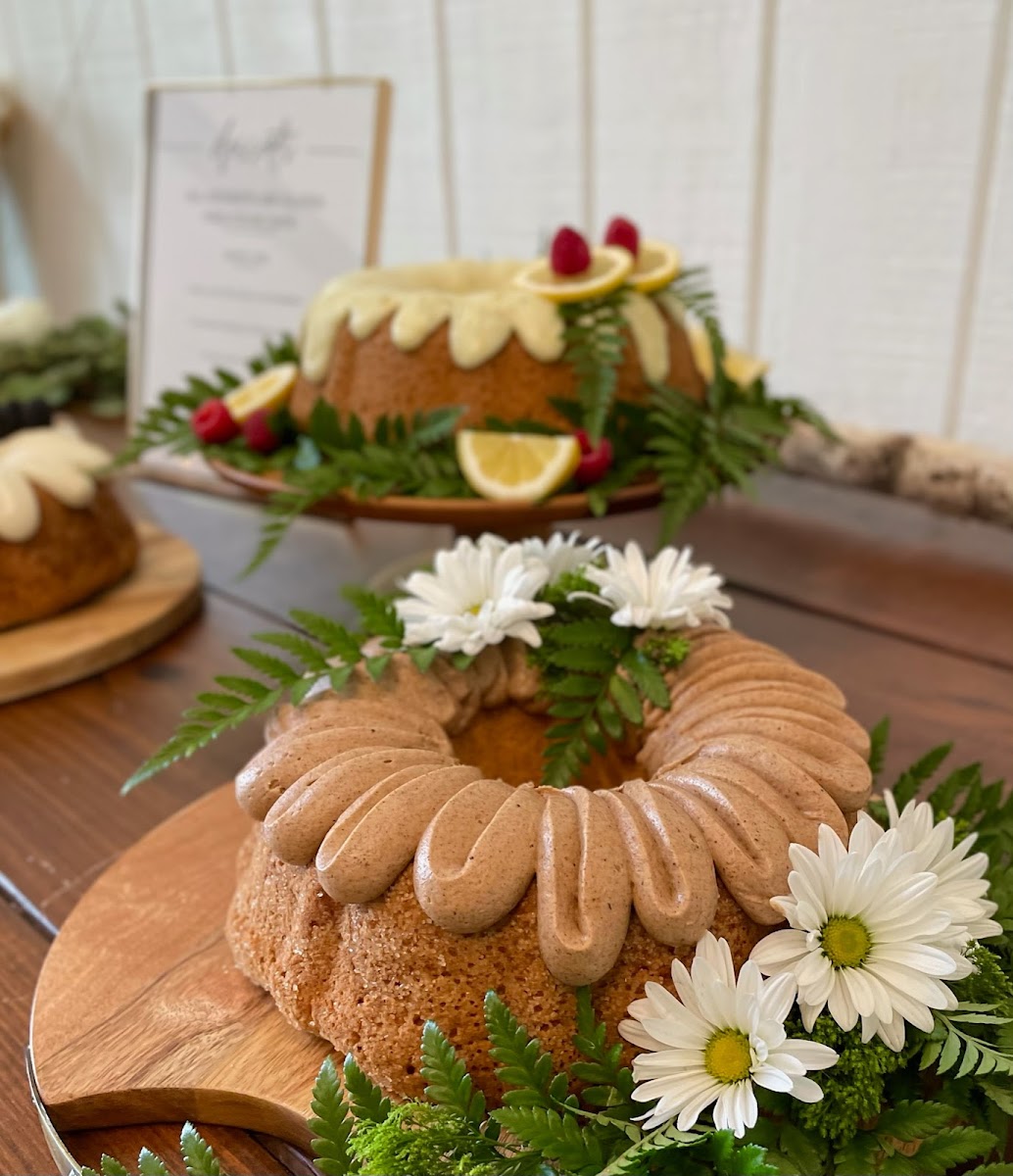 Cream Cheese Vanilla Bean Pound Cake with Pumpkin Spice Buttercream - Custom Decor