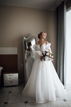 Wedding photographer Olga Cekhovaya (ponfi). Photo of 9 April 2022