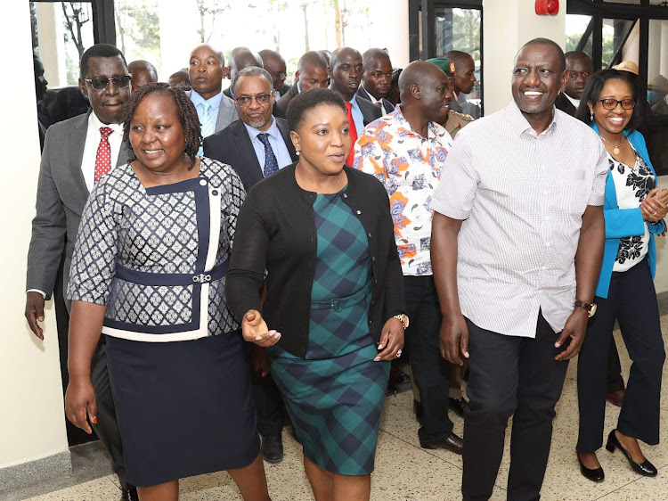 President William Ruto and Health CS Susan Wafula during the tour at mother and baby wing under construction at the Nakuru Level 5 hospital on February 14, 2023.