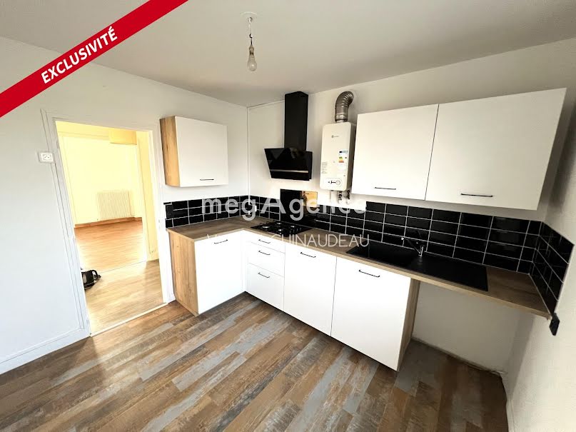 Vente appartement 4 pièces 74 m² à Cholet (49300), 162 500 €