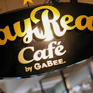 StayReal Café