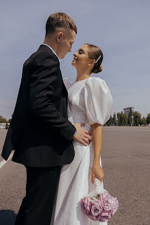 Wedding photographer Slava Makarovskiy (mkrvsky). Photo of 12 December 2022