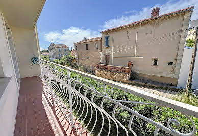 Apartment with terrace 17