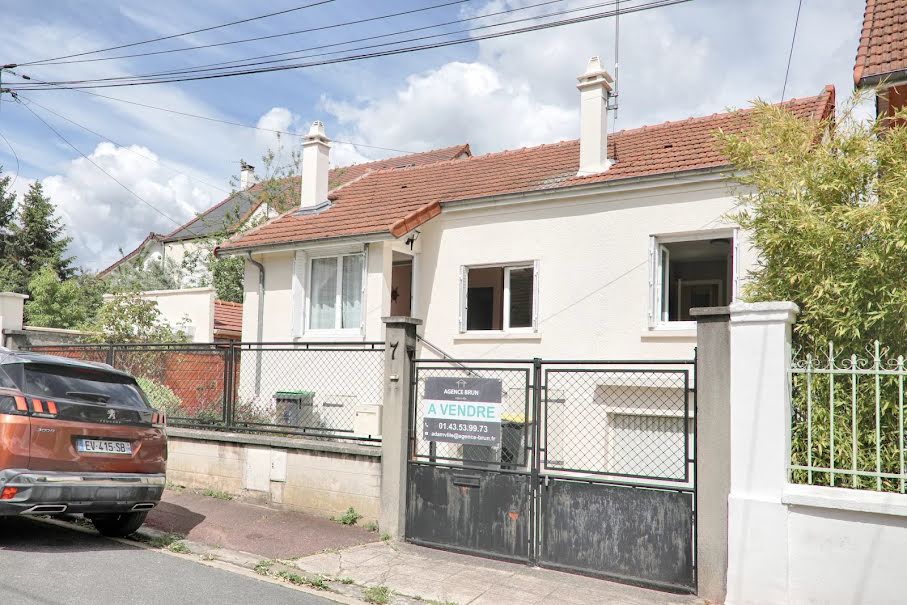 Vente maison 4 pièces 71 m² à Saint-maur-des-fosses (94100), 450 000 €