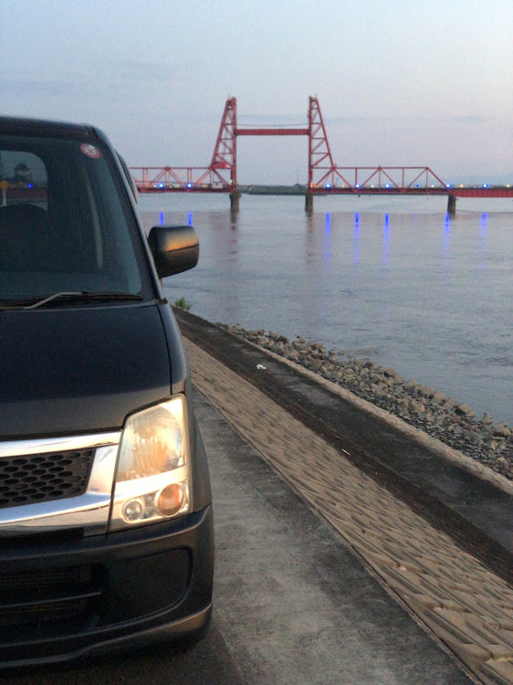 プリウスαの代車生活・夕焼けコラボ・昇開橋・代車でカメ活に関するカスタム事例の投稿画像10枚目