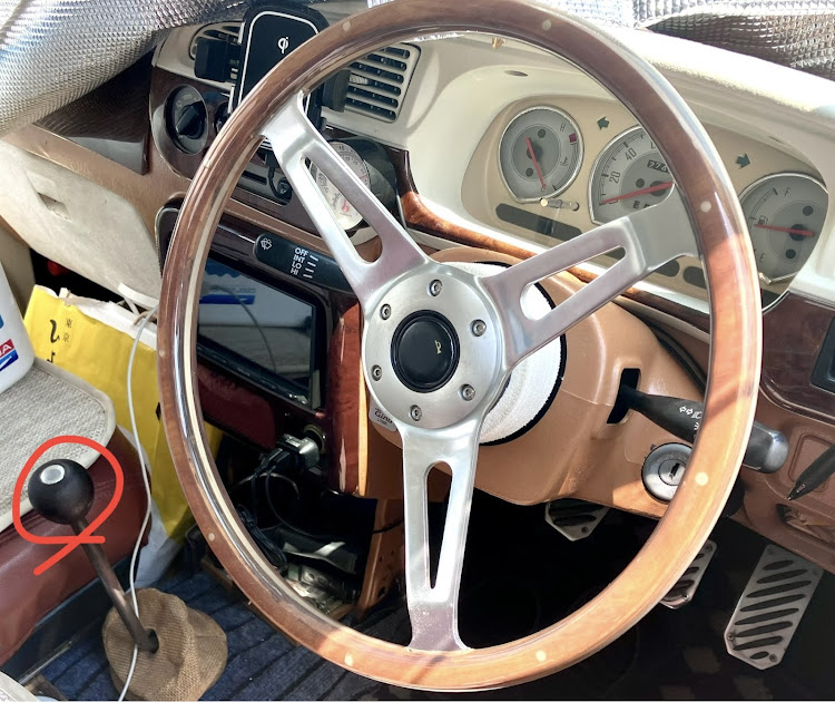 ミラジーノのシフトノブ交換・274,454㌔に関するカスタム事例の投稿画像4枚目