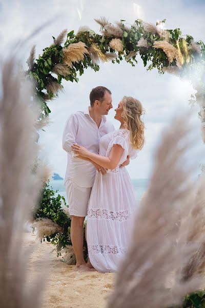 Fotógrafo de casamento Aleks Dyadyushko (diadiushko). Foto de 5 de março 2020