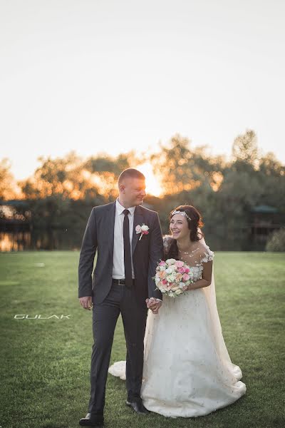 Jurufoto perkahwinan Aleksandr Gulak (gulak). Foto pada 16 Januari 2018