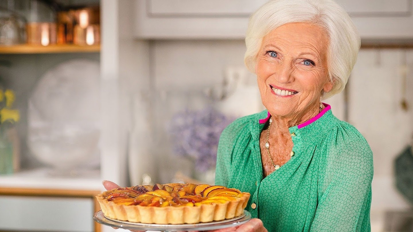 Watch Mary Berry Cook & Share live
