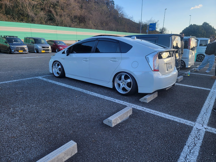 エスティマの道の駅掛川・掛川道の駅に関するカスタム事例の投稿画像2枚目