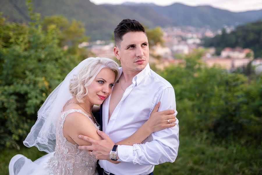 Wedding photographer Robert Hapiuc (photomemoriesbv). Photo of 9 September 2019