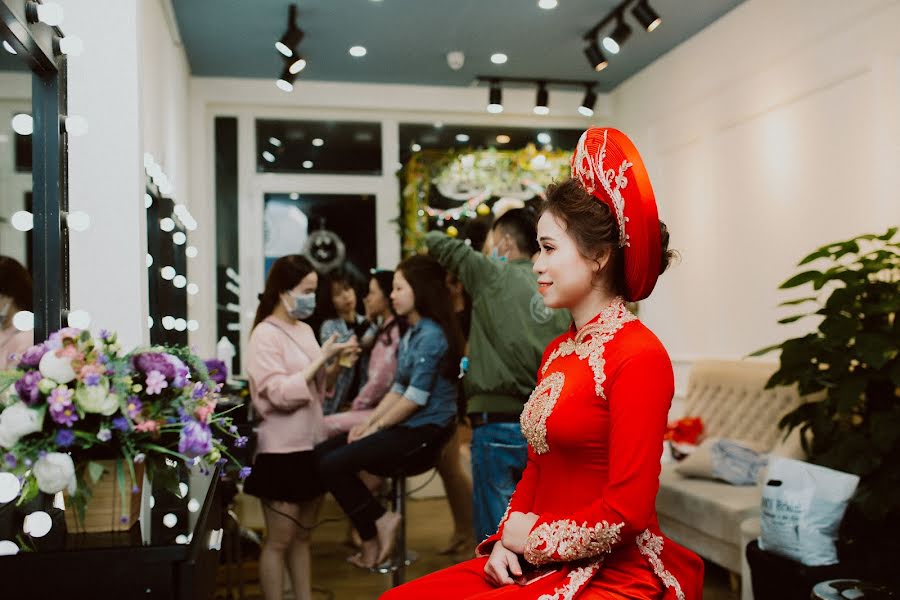 Fotógrafo de casamento Quang Hải Đinh (ngoiswedding). Foto de 27 de agosto 2019