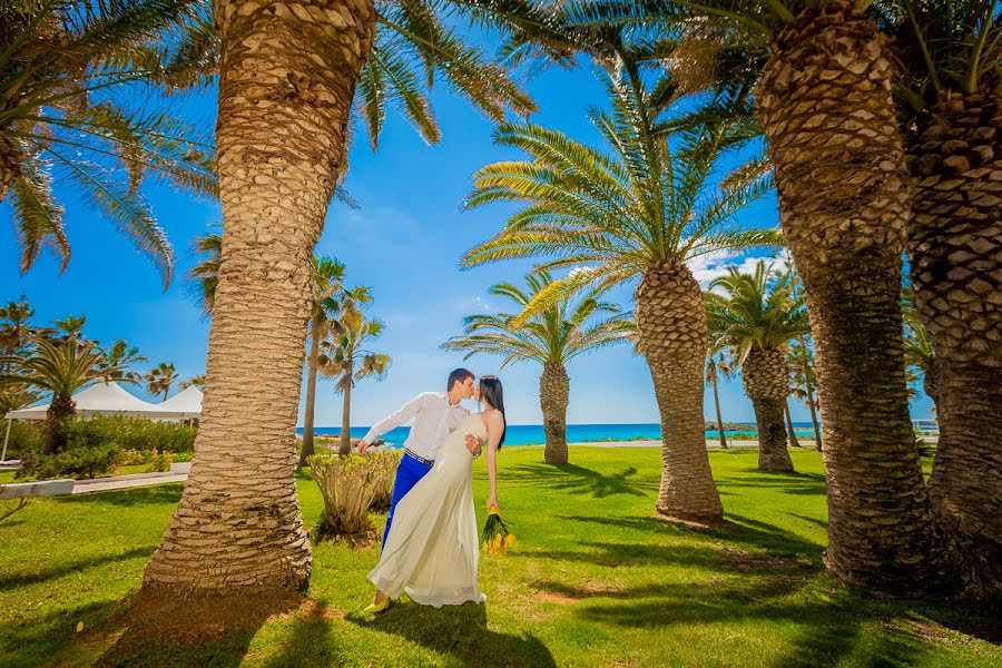 Fotógrafo de bodas Vladimir Makhonin (baralgindesign). Foto del 23 de junio 2017