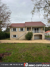 villa à Orléat (63)