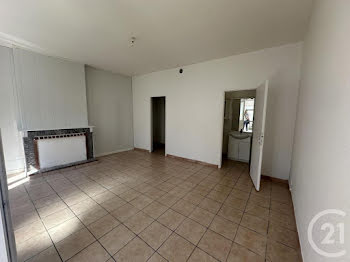 appartement à Saint-estephe (33)