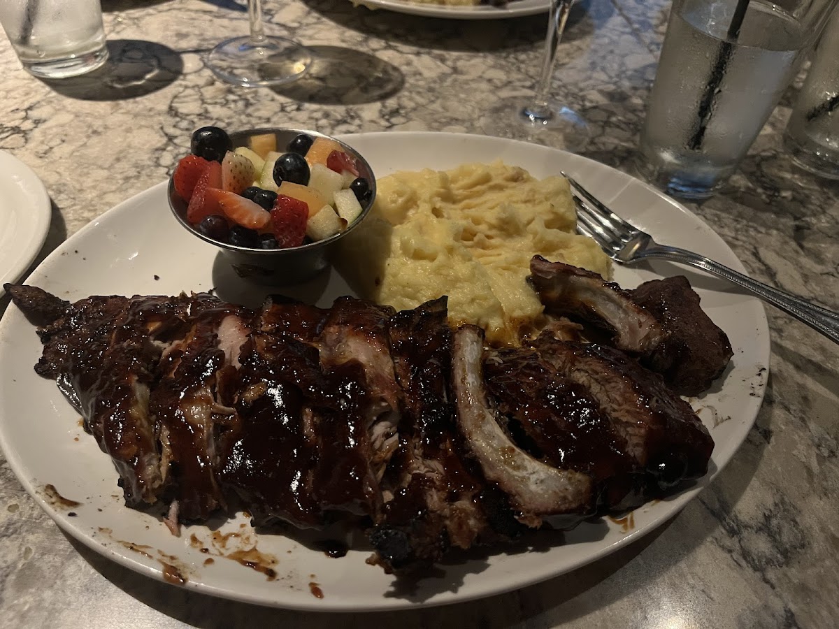 Baby back ribs w/ parmesan mashed potatoes.