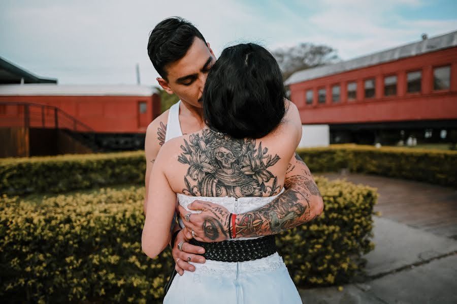 結婚式の写真家Christian Barrantes (barrantes)。2019 9月13日の写真