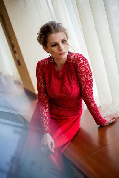 Wedding photographer Mari Nikulina (hrisofemida). Photo of 14 March 2016