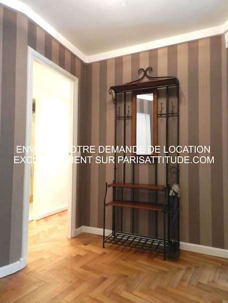 Location meublée appartement 3 pièces 95 m² à Paris 7ème (75007), 5 376 €