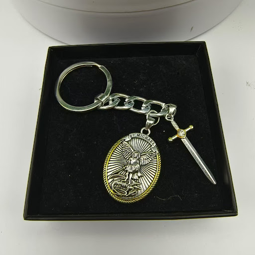 Title 2, Jesus Keychain Shield Knight Vintage Pendant Ca...