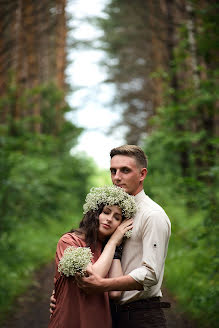 Fotógrafo de casamento Olesya Karakulova (fishka). Foto de 14 de agosto 2017