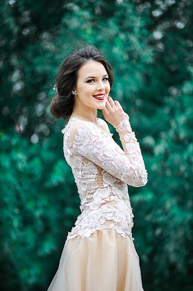 Wedding photographer Ekaterina Shevcova (kravkatya). Photo of 22 January 2016