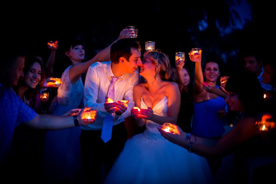 婚礼摄影师Marina Reznikova（reznikova）。2014 8月12日的照片