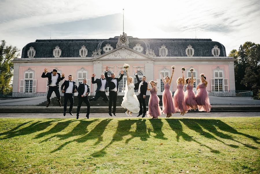 Fotógrafo de casamento Aleks Sukhomlin (twoheartsphoto). Foto de 9 de julho 2019