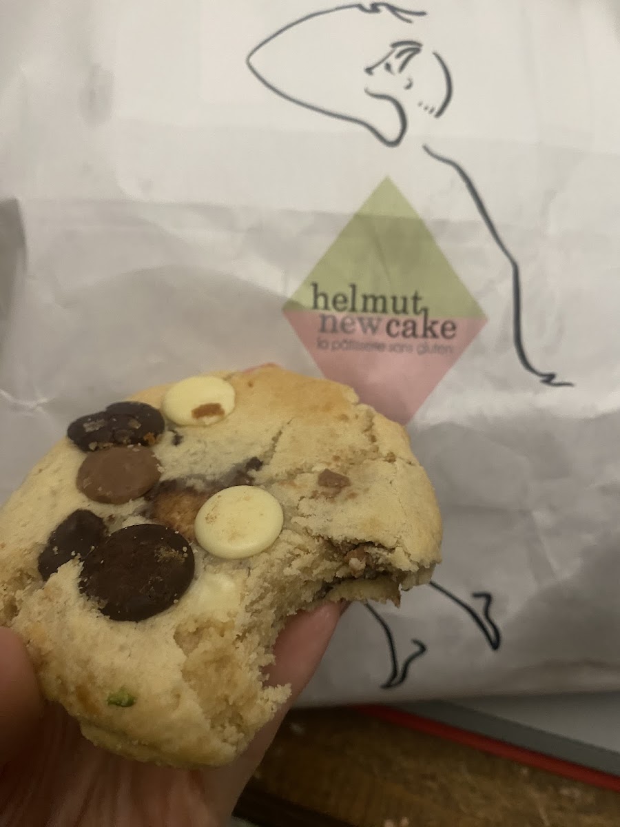 Gluten-Free at Helmut Newcake