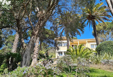 Maison avec piscine et terrasse 8