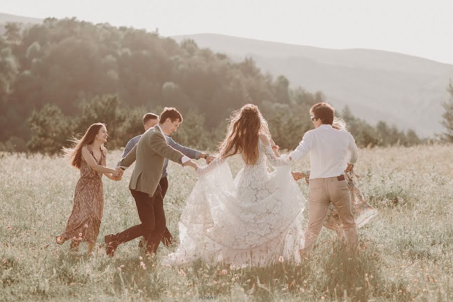 Fotografo di matrimoni Roman Yuklyaevskiy (yuklyaevsky). Foto del 8 luglio 2019