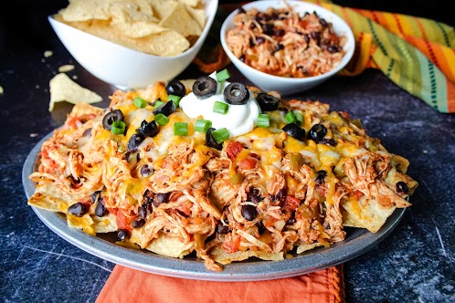 Skillet Chicken Nachos