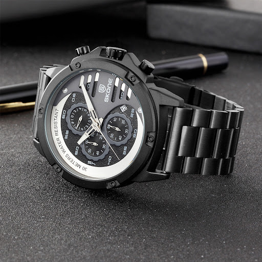 Title 8, Multi-function three-eye watch offering precise...