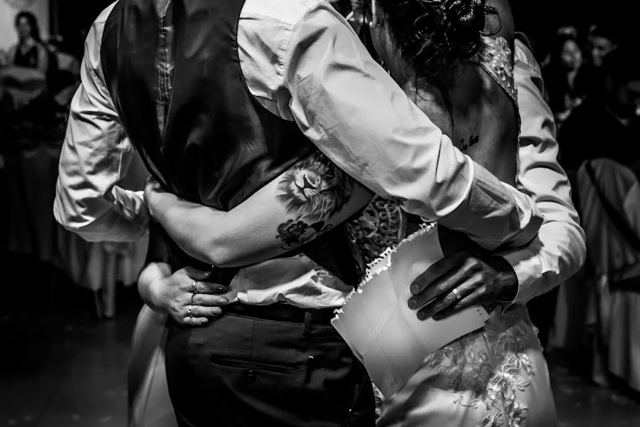 Bröllopsfotograf Nestor Ponce (ponce). Foto av 6 december 2023