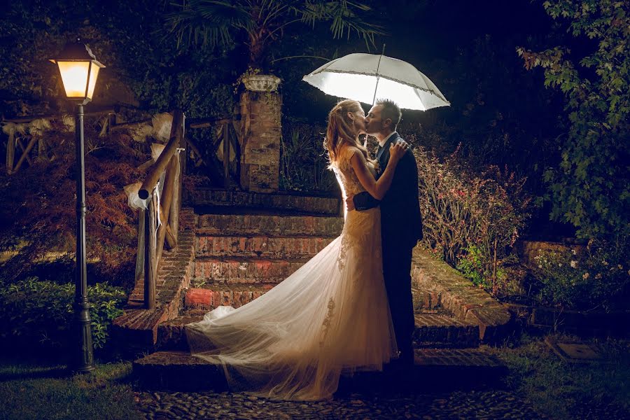 Wedding photographer Elia Mazzaro (bitcreativo). Photo of 24 October 2019