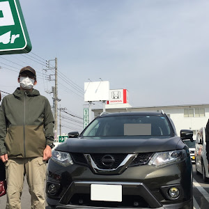 エクストレイル NT32