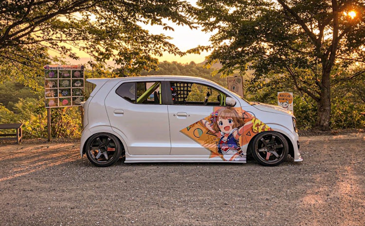 アルトワークスの痛車・カレンダーに載ってみたいに関するカスタム事例の投稿画像1枚目