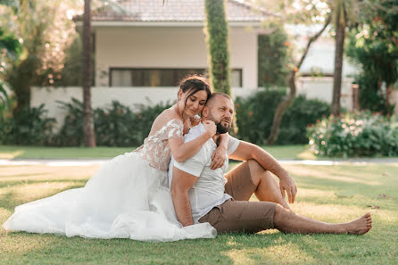 Photographe de mariage Serezha Derkach (nice2look). Photo du 23 janvier 2022