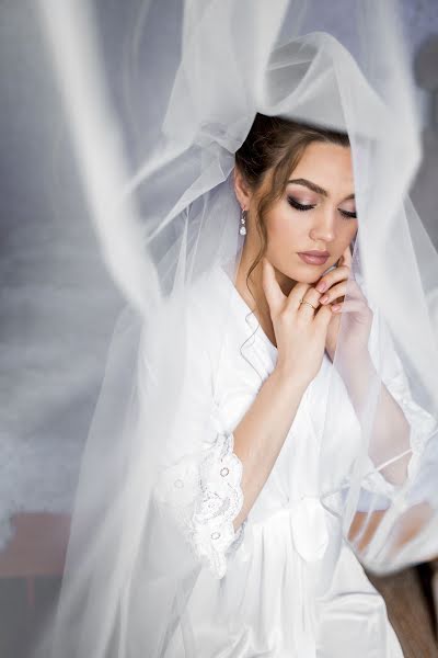 Wedding photographer Ekaterina Dorozhinskaya (dorozhinskaya). Photo of 10 April 2021