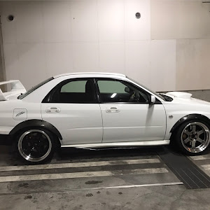 インプレッサ WRX STI GDB