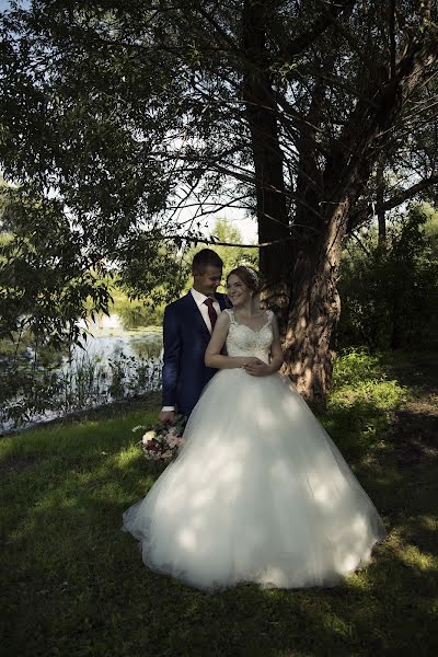 婚禮攝影師Katya Gorshkova（katrinazet00106）。2016 12月19日的照片