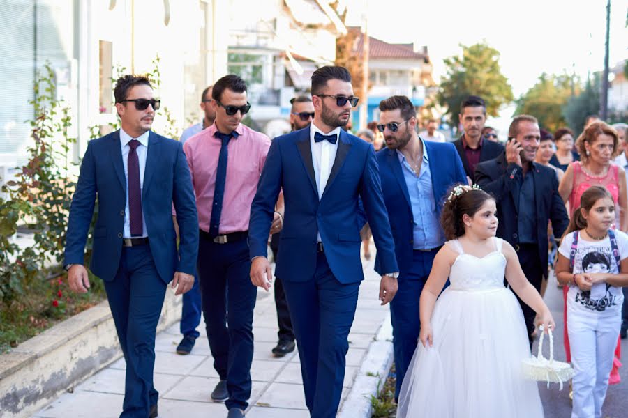 Fotógrafo de casamento Stathis Komninos (studio123). Foto de 4 de janeiro 2017